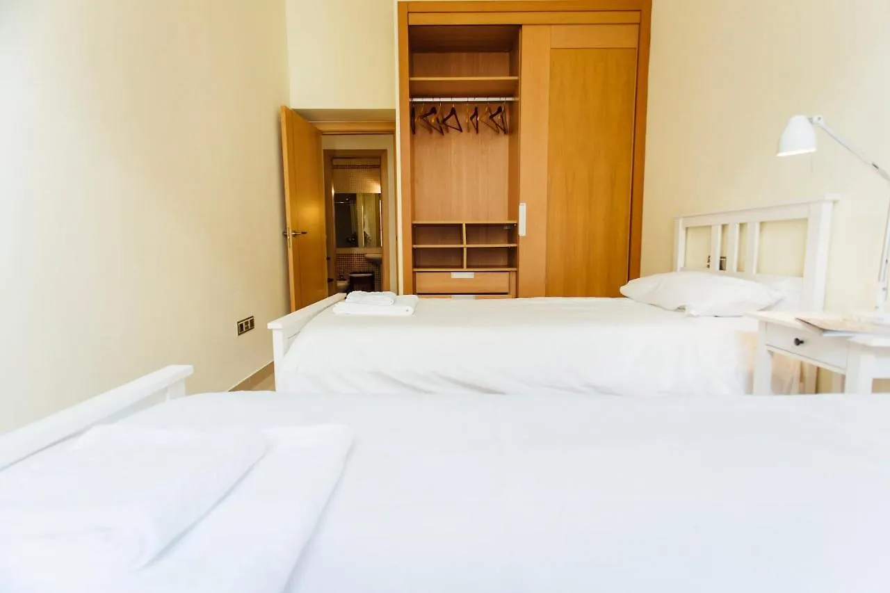 Bright And Central- 2Bd 1Bth- Malhara Севилья Испания