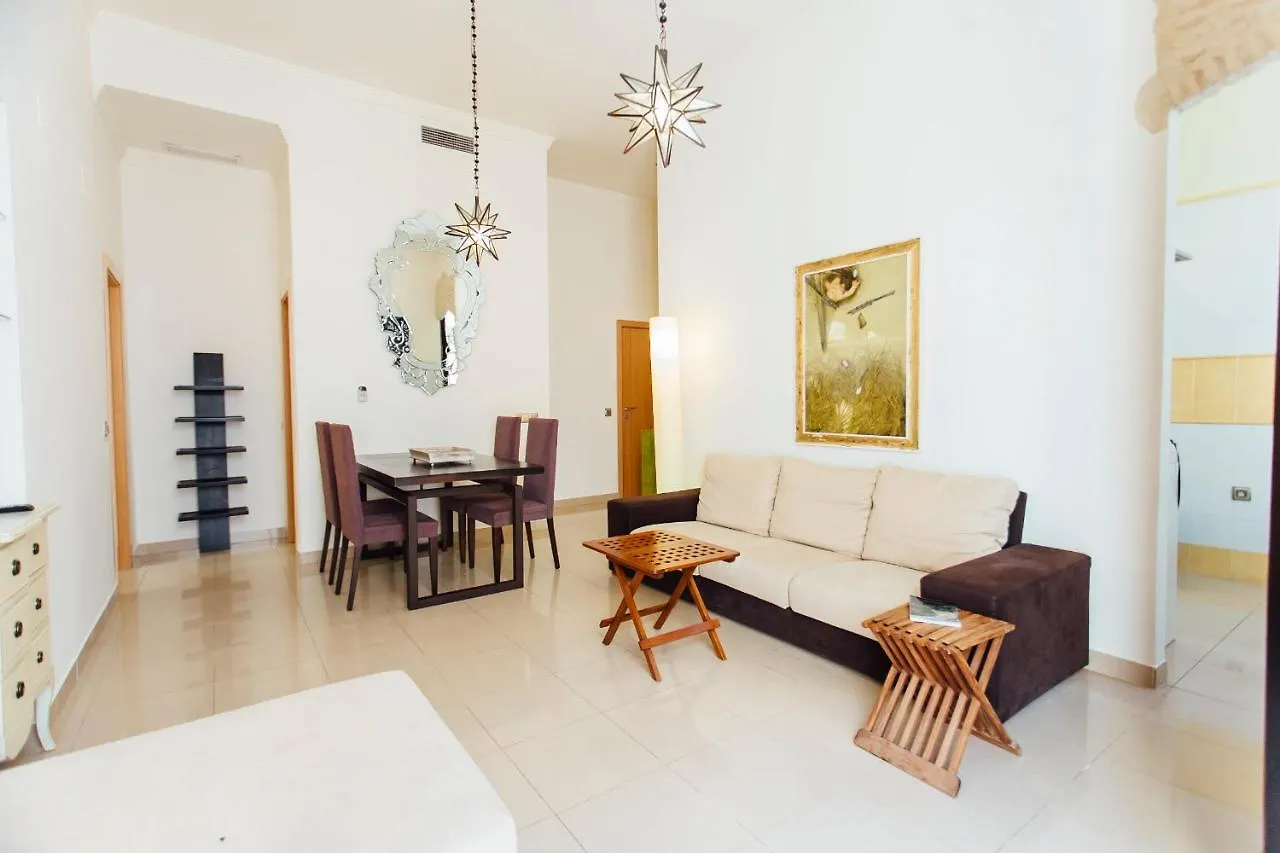 Апартаменты Bright And Central- 2Bd 1Bth- Malhara Севилья